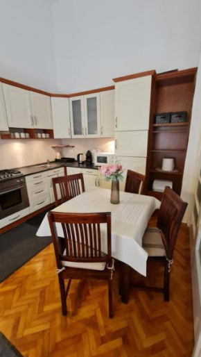 Zebra Apartman